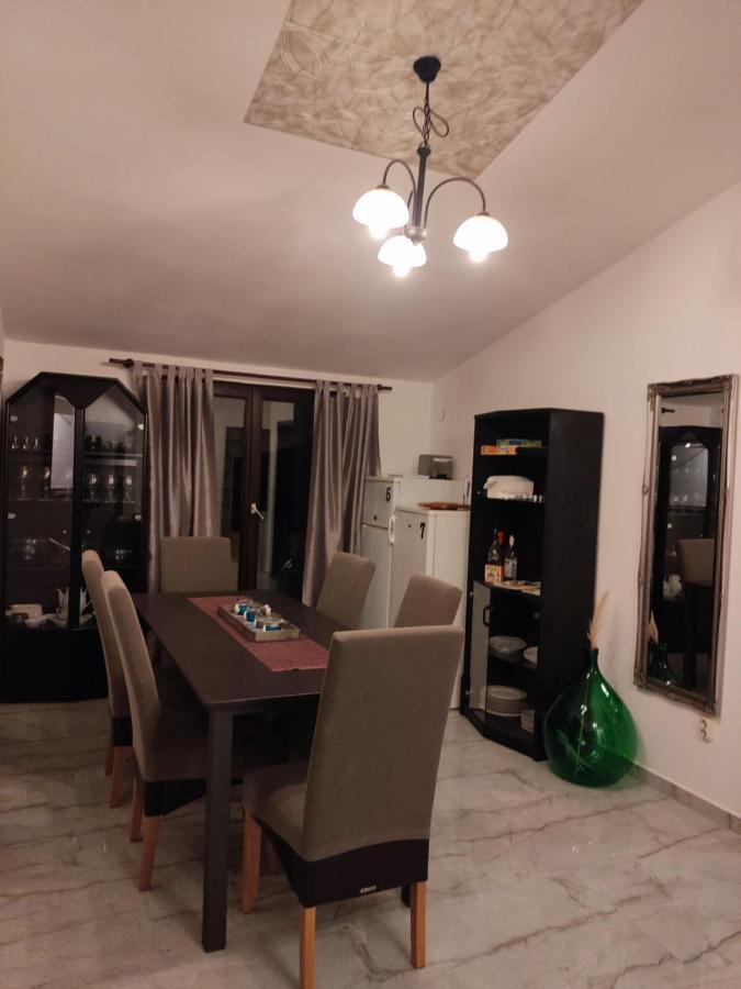 Slim Apartman I Sobe Medulin Exterior foto