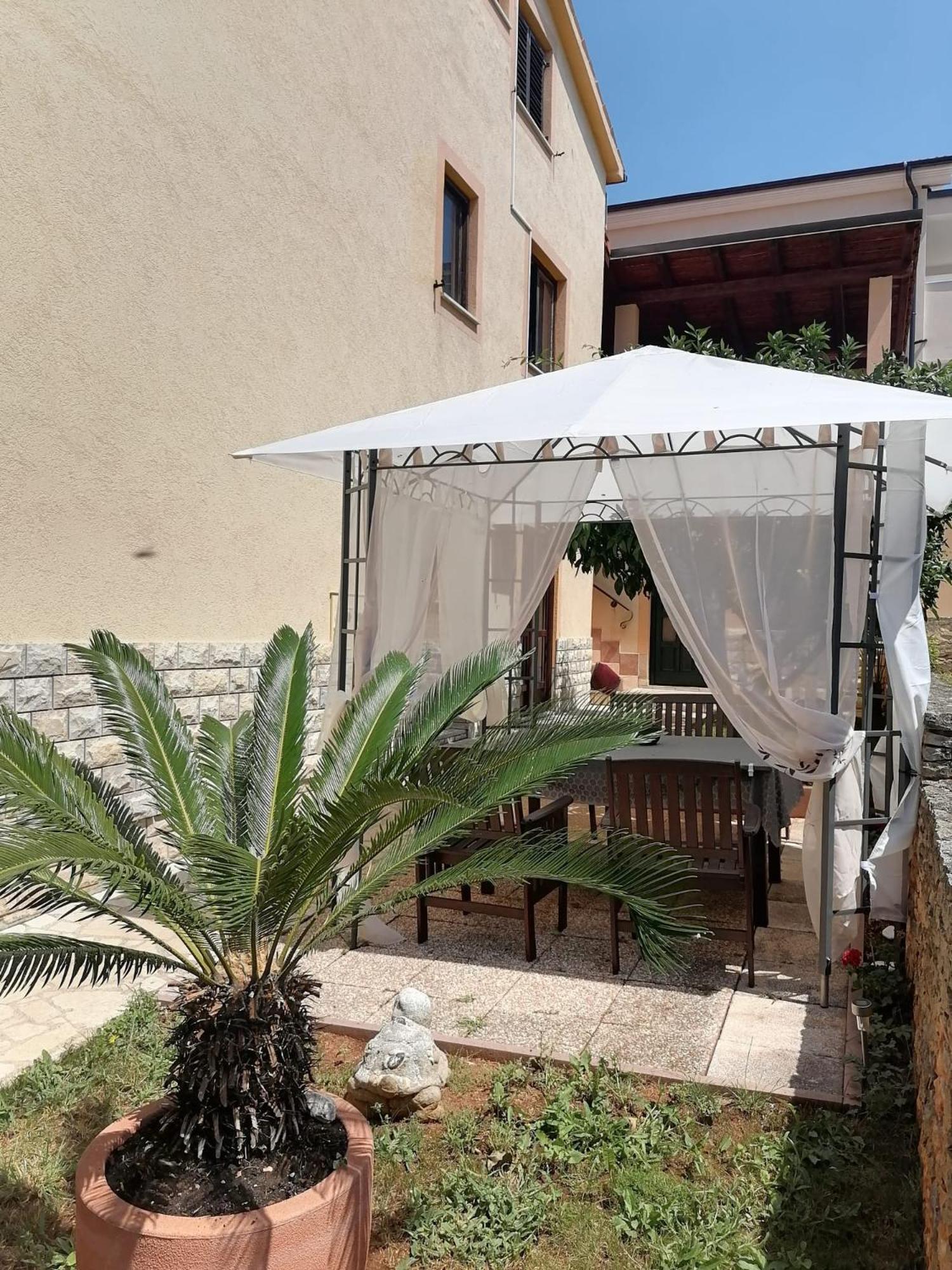Slim Apartman I Sobe Medulin Exterior foto